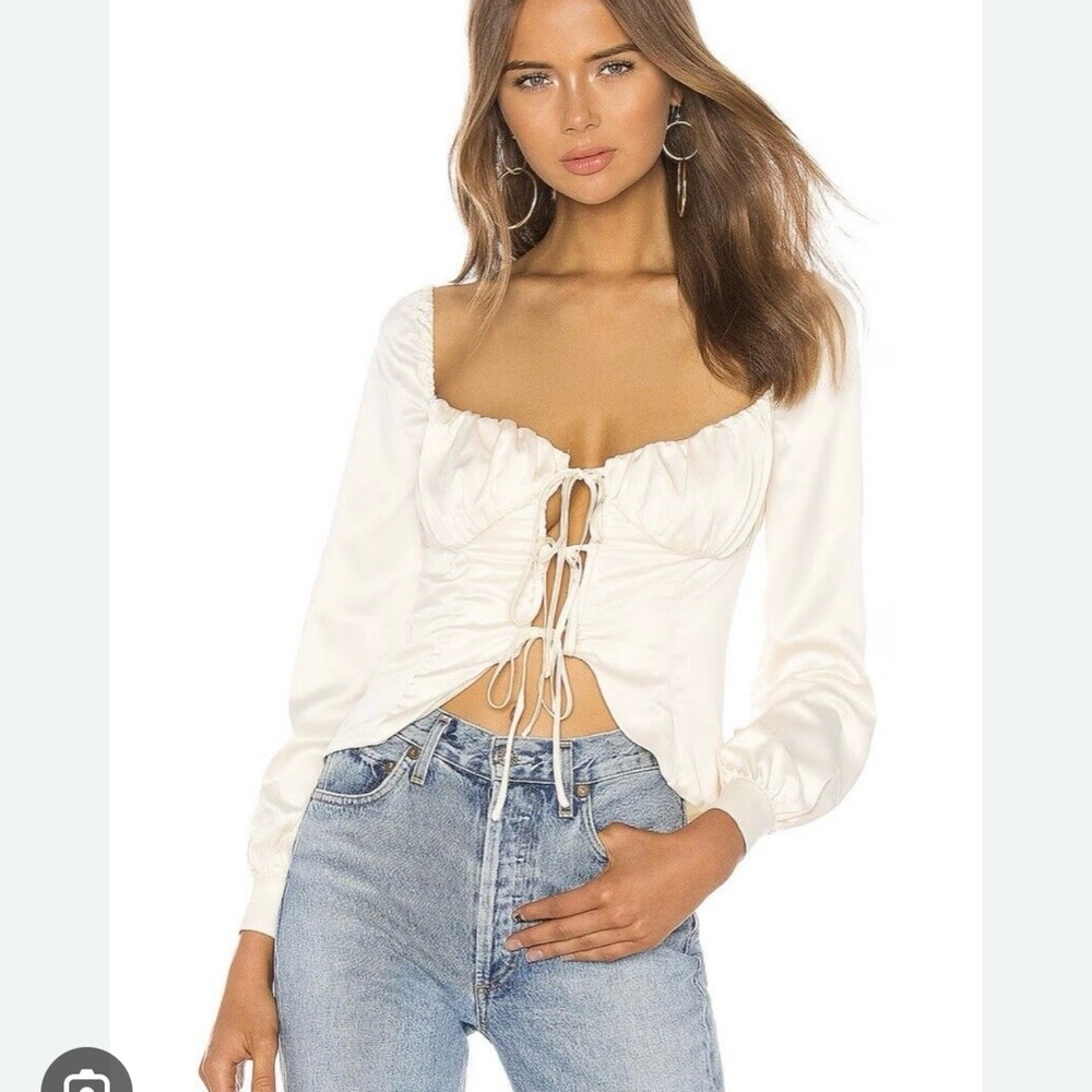 Women’s Cream Ruched Tie-Front Blouse - Picture 2 of 11